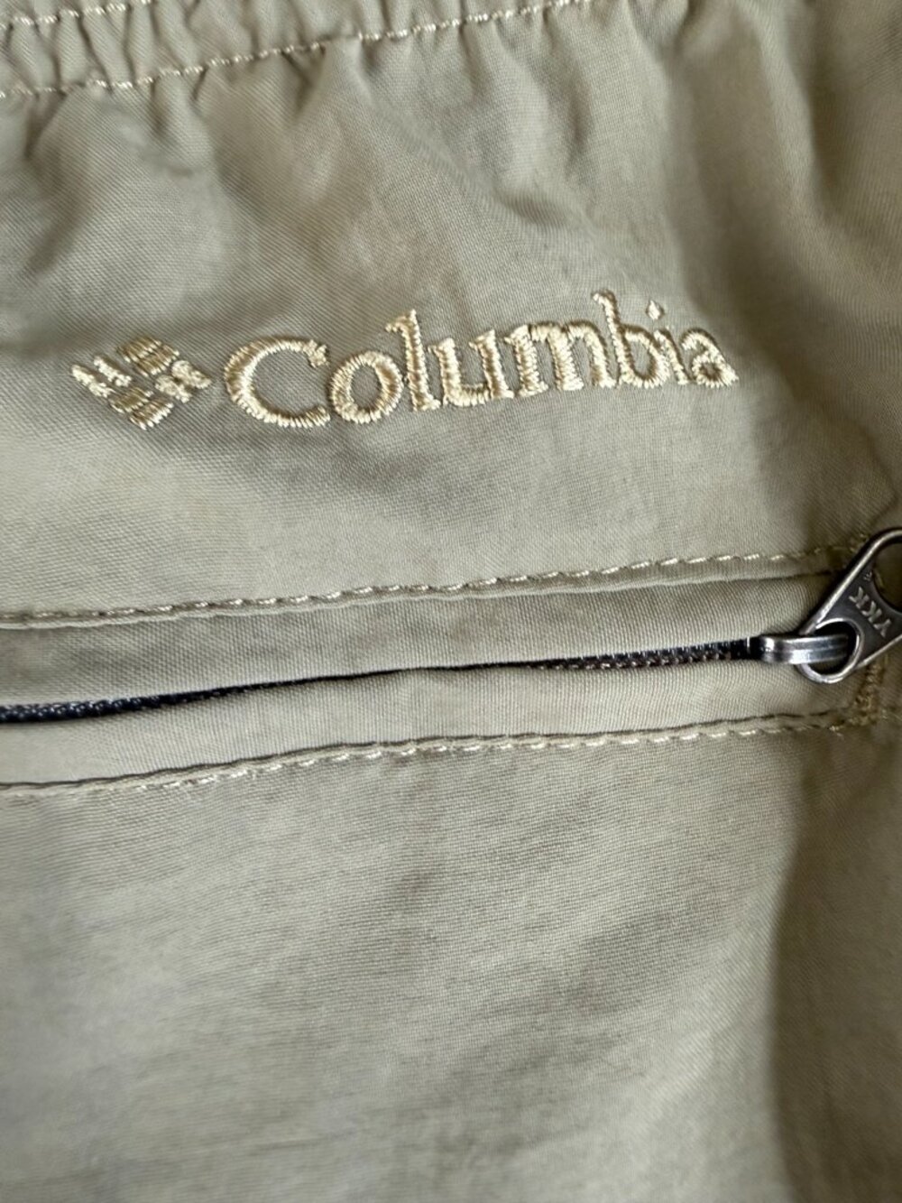 Columbia Sportswear Company Men’s XL Khaki Nylon Outdoor Shorts Mesh Lined - Picture 5 of 7